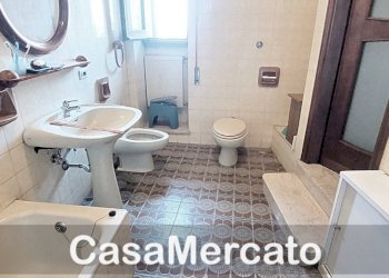 b3.jpg - Quadrilocale Via Roma, Rocca di Papa - foto 4