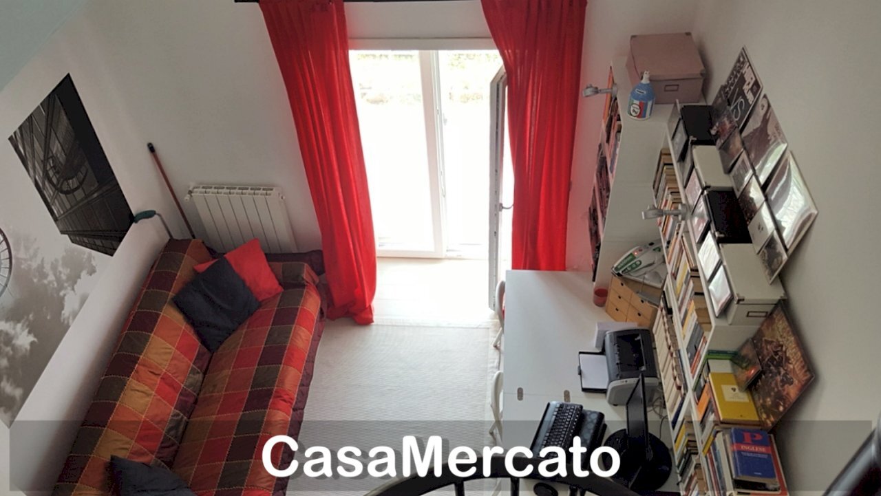 b4.jpg - Two-room apartment Via Roma, Rocca di Papa - photo 3