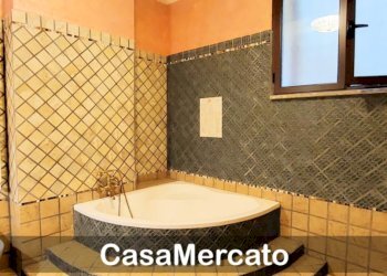 z8.jpg - Villa Rocca di Papa - foto 21