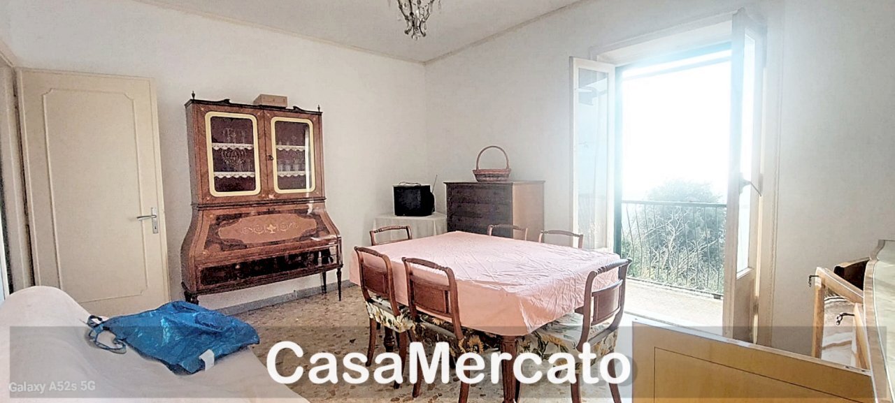 b2.jpg - Trilocale Via Monte Cavo, Rocca di Papa - foto 3