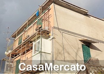 2.jpg - Three-room apartment Via Monte Cavo, Rocca di Papa - photo 2