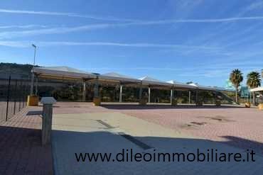 LOCALE COMMERCIALE IN AFFITTO - Commercial Premises Monteprandone - photo 1