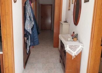 11 OFFIDA - CASA INDIPENDENTE DA RISTRUTTURARE.jpe - Independent house Offida - photo 6