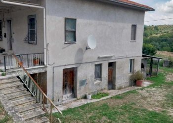 24 OFFIDA - CASA INDIPENDENTE DA RISTRUTTURARE.jpe - Independent house Offida - photo 15