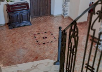 scalinata - Independent house Sarzana - photo 13