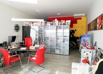 FOTO 2.jpg - Ufficio Martinsicuro - foto 3