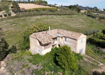 01 MONTEPRANDONE - TERRENO EDIFICABILE  CON RUDERE - Casa indipendente Monteprandone - foto 4