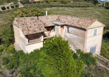 03 MONTEPRANDONE - TERRENO EDIFICABILE  CON RUDERE - Casa indipendente Monteprandone - foto 6