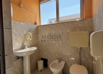 bagno - Commercial Premises Via Silvino Folloni 7, Modena - photo 26