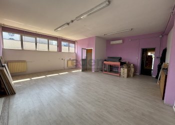 stanza - Commercial Premises Via Silvino Folloni 7, Modena - photo 22