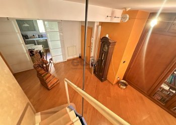 scala interna - Appartamento Piazza Guido Rossa 8, Modena - foto 17