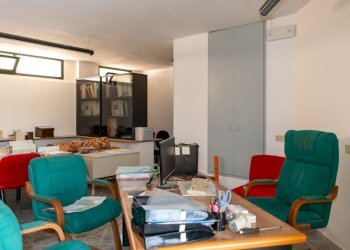 zona accoglienza (1).jpg - Ufficio Sinnai - foto 7