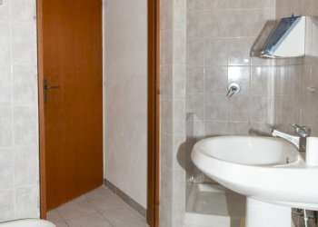 bagno (1).jpg - Ufficio Sinnai - foto 16