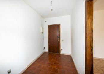 Sala attesa (3) - Office Quartu Sant'Elena - photo 11