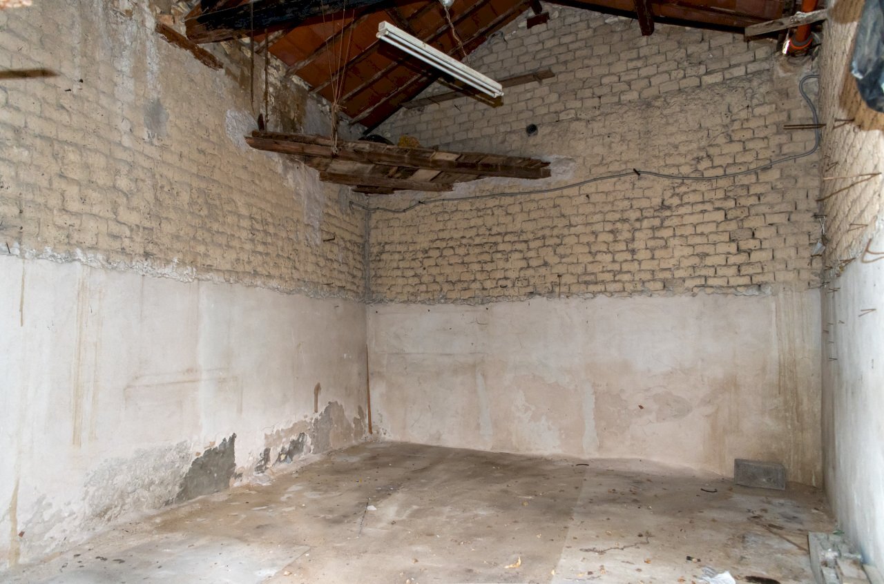 Cantina (2).jpg - Independent house Monserrato - photo 1