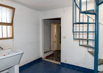 Lavatoio (1).jpg - Villa Monserrato - foto 26