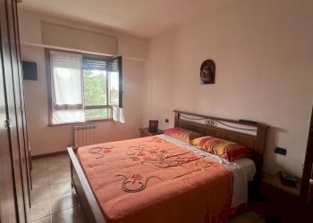 camera mat..jpg - Trilocale via Don Luigi sturzo 7, Mozzate - foto 12