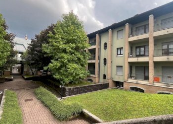 Esterno 2.jpg - Trilocale via Don Luigi sturzo 7, Mozzate - foto 22