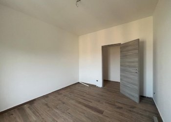 8.jpg - Trilocale via foscolo  1, Mozzate - foto 7