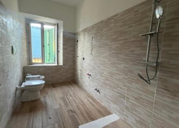 bagno - Trilocale via foscolo  1, Mozzate - foto 14