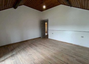 camera Mat 3.jpg - Trilocale via Lazzaretto 10, Mozzate - foto 12