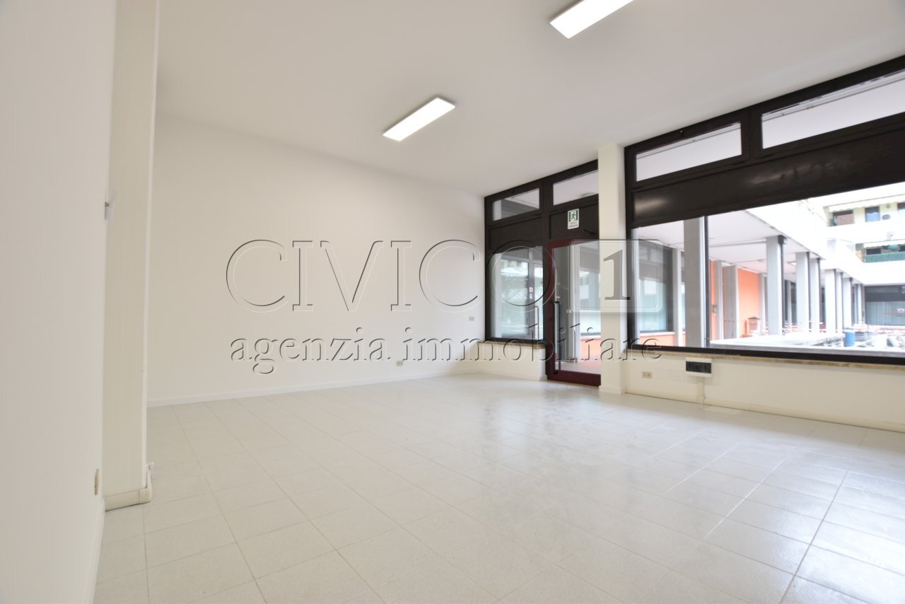 dettagli - Locale Commerciale via Roma, Vigodarzere - foto 3