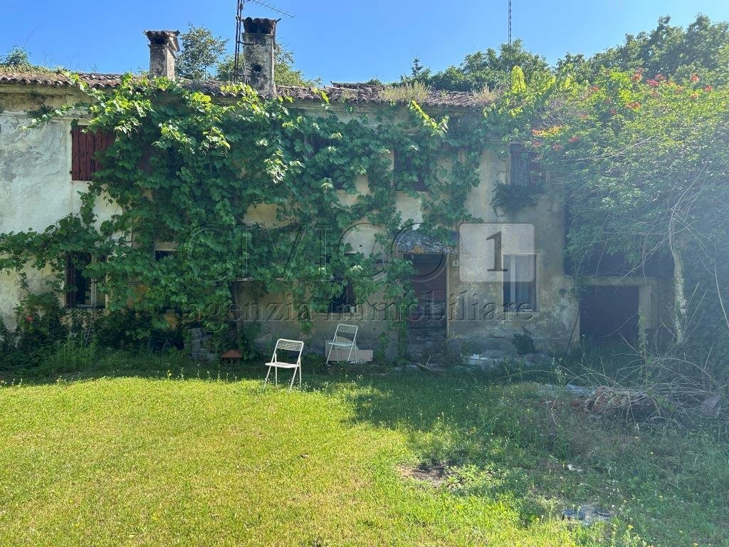 Case e terreno (2).JPG - Rustic Via Tavella 10, Barbarano Mossano - photo 3