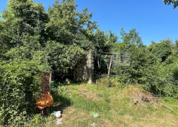 Case e terreno (3).JPG - Rustico Via Tavella 10, Barbarano Mossano - foto 4