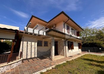 Esterno - Casa indipendente via dei Fanti 164, Torri di Quartesolo - foto 2