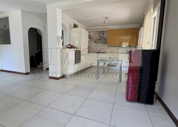 Zona giorno - Casa indipendente via dei Fanti 164, Torri di Quartesolo - foto 9