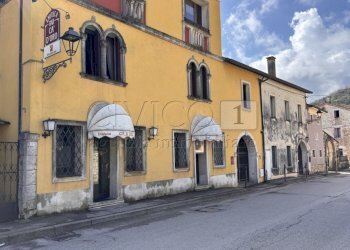 IMG_0549 (FILEminimizer).jpg - Locale Commerciale Via Volto 7, Longare - foto 1