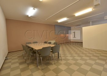 DSC_0054.JPG - Commercial Premises Viale Strasburgo, Rubano - photo 1