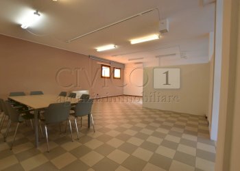 DSC_0017.JPG - Commercial Premises Viale Strasburgo, Rubano - photo 2