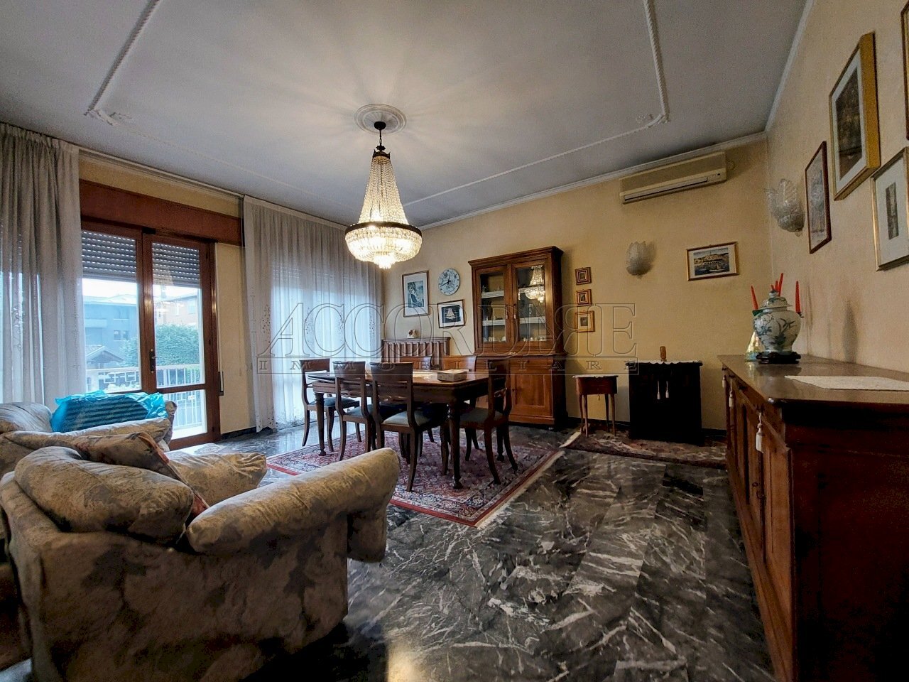 20250414_160945.jpg - Villa Padova - foto 2