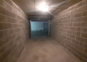 20250509_120605.jpg - Box via del moncone 60, Cardano al Campo - foto 6