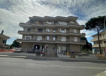 esterno 3.jpg - Appartamento via salaria, Monsampolo del Tronto - foto 11