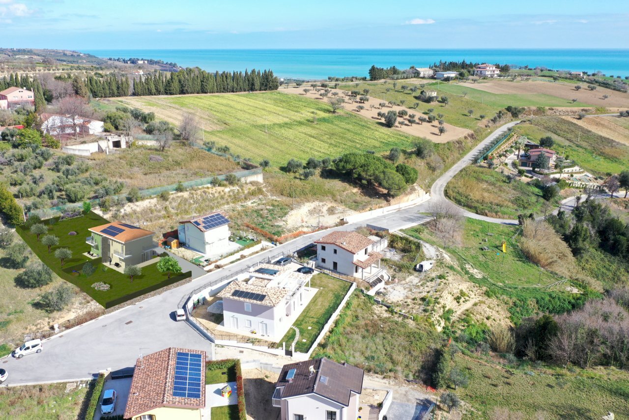 Vista 1.jpg - Villa a Schiera Contrada San Michele 25, Cupra Marittima - foto 2