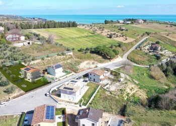 Vista 1.jpg - Villa a Schiera Contrada San Michele 25, Cupra Marittima - foto 2