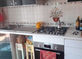 4e66b159-909b-4115-bb73-19cb68bce423.jpg - Attico Via Werther Muttini 22, Carrara - foto 3