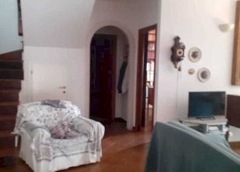 699425a8-542d-4be3-96f6-0ae41574899a.jpg - Attico Via Werther Muttini 22, Carrara - foto 11