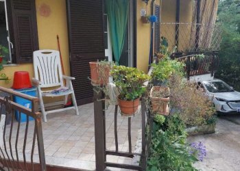 2ab5b5b0-2884-487b-97dc-1579144c9a5c.jpg - Casa semi indipendente Via per Nicola 42, Luni - foto 2