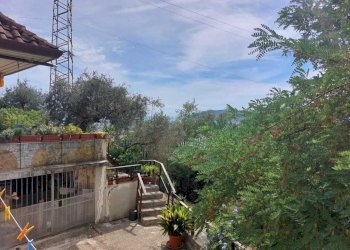 caf973f4-f26b-43fd-99ea-b0b25c877f18.jpg - Casa semi indipendente Via per Nicola 42, Luni - foto 5