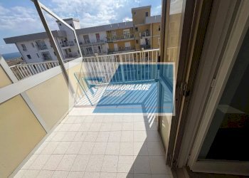 Three-room apartment Via Salvatore Nanna, Siracusa - photo 1