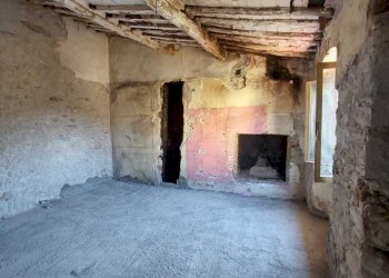 6539fcf0-f91c-4edc-8ab5-541c33e66118.jpg - Terratetto - Terracielo Piazza Gino Menconi 12, Carrara - foto 9