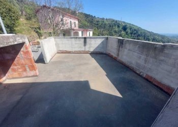 496568bc-d611-4332-9576-9110622de85b.jpg - Casa semi indipendente Via Belvedere 13, Sarzana - foto 11