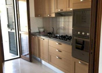 1280659-na42vc82a.jpg - Villa a Schiera Via Palvotrisia 131, Castelnuovo Magra - foto 6