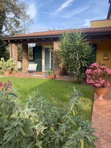 1297262-pls550q.jpg - Villa Via Palvotrisia 38, Castelnuovo Magra - foto 1