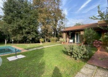 1297262-bg56s.jpg - Villa Via Palvotrisia 38, Castelnuovo Magra - foto 4