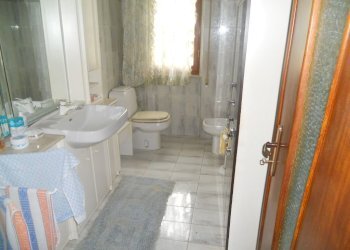 DSCN2453.jpg - Villa Via Olmarello 48, Castelnuovo Magra - photo 25