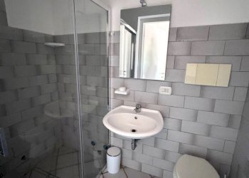 WhatsApp Image 2025-04-30 at 13.15.16 (1).jpeg - Small Villa Viale Alcide de Gasperi 87, San Felice Circeo - photo 11